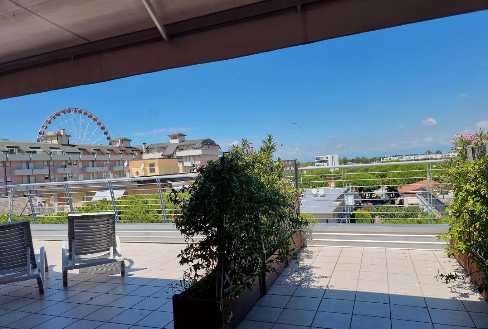 Hotel Morena ليدو دي يسولو